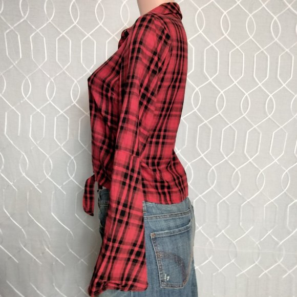 Altar’d State Red & Black Checks large Bell Sleeves Button up Tie Front Shirt M - Picture 8 of 9